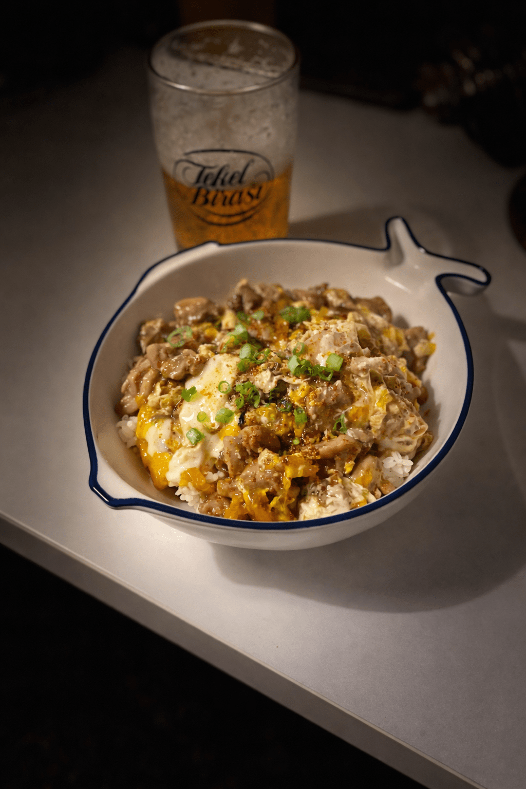 🍚 Baharatlı Oyakodon Tarifi | Japon Konfor Yemeğine Efe&nbsp;Dokunuşu