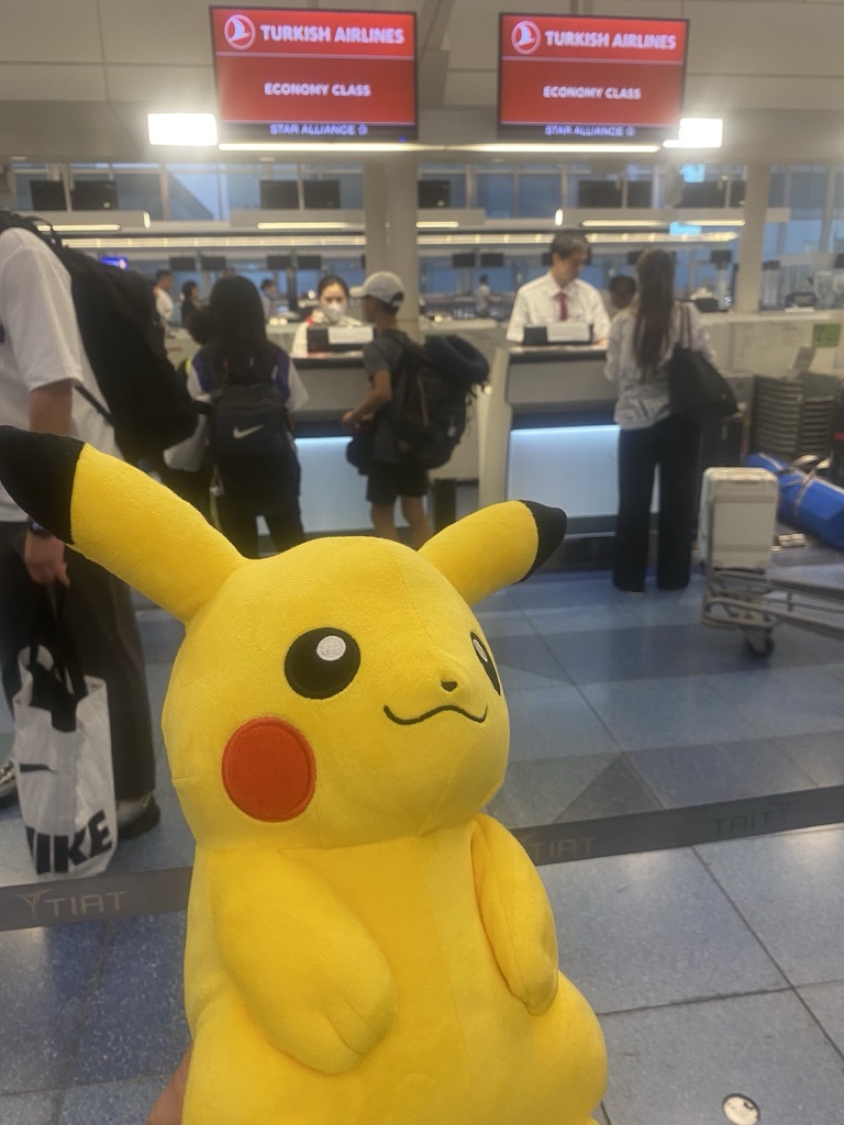Pikachunun Japonya’ya vedası fotoğrafı