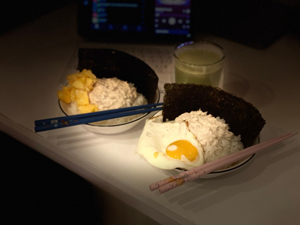 🍚 Ton Balıklı Donburi Tarifi | Pratik Japon Kasesi (Efe & Ebru&nbsp;Usulü)