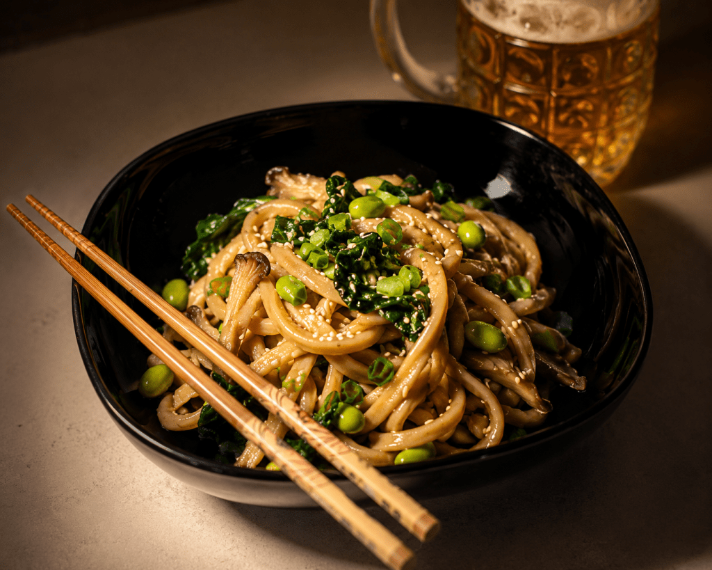 🍜 Kara Lahanalı Udon&nbsp;Tarifi